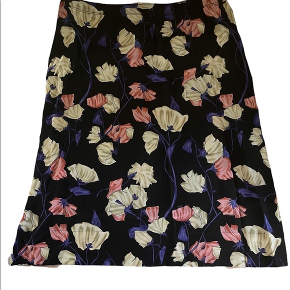 Silk Prada black Floral Skirt SZ 44 - Picture 3 of 6